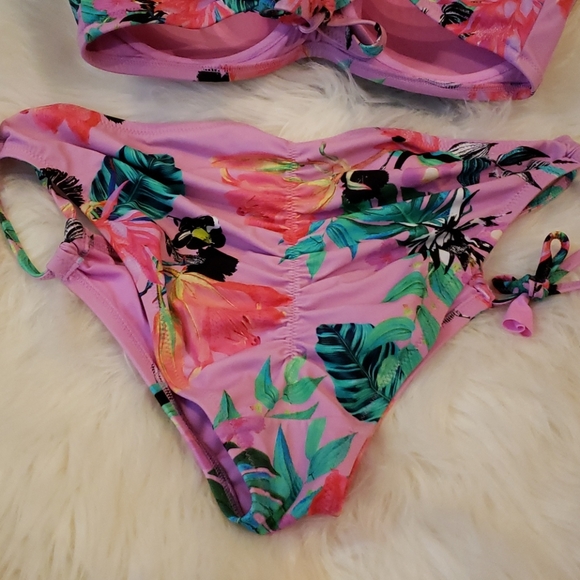 Tropical Pink Floral Bikini - Picture 6 of 7